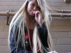 Get to Know Erin Evelyn Smoke Sesh - Screenshot 14 of 16 - Strip