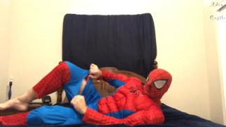 Spider-Man-Kostüm-Zerstörung