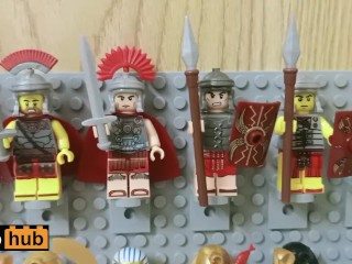 32 минифигурки Lego (античные и средневековые солдаты)