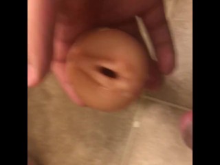 Фаллоимитатор в жопу и карманную киску на члене