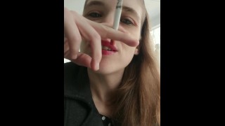 Fetiche De Fumar Pedido Personalizado Al Día Siguiente Otro Video Solo De William
