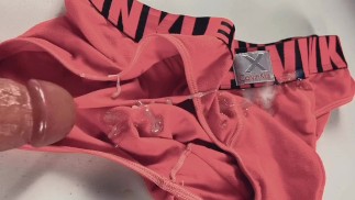 Громкий стон Выстрел Спермой На Мое Нижнее Белье