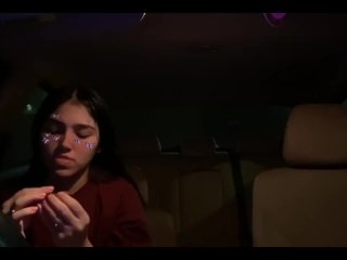 hot teen in car doing dirty work