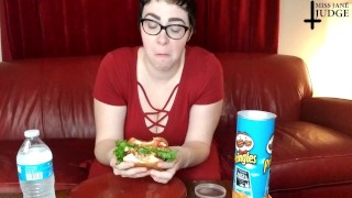 Cheeseburger and Pringles Mukbang Lunch