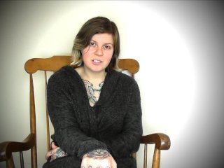 STEP-MOM HELPS YOU WITH YOUR BROKEN ARMS