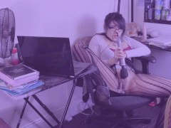 Secretary Masterbates While Boss is Out MANYVIDS PREVIEW BUY FULL ON STORE