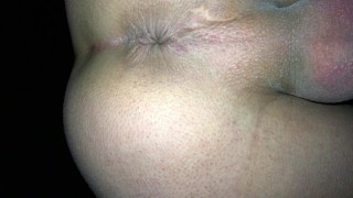Kloppende perineum en kontgat samentrekkingen close-up terwijl cumshot