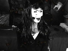 FreaKSHOW - Screenshot 9 of 16 - Creep