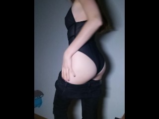 辣妹脱衣服.part 2