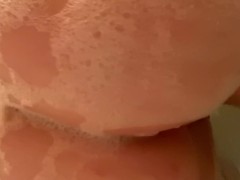 Bath time tease  - Screenshot 15 of 16 - Bathtub