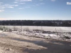 Video HOT PUBLIC SEX IN A CAR - in the middle of the winter field