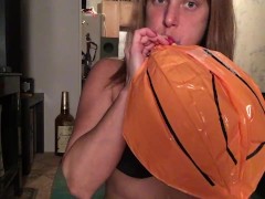 Ass & Inflatables Fetish - Screenshot 4 of 16 - Blow Fetish
