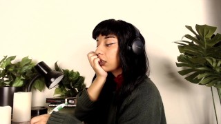 TO GIRL TAKES BREAK FROM STUDYING LOFI BEATS TO RELAX STUDY