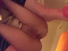 Peeing compilation  - Screenshot 13 of 16 - Hcombs18