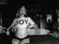 OH Boy - Screenshot 8 of 16 - Petite