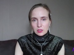 ФЕМДОМ ПО-РУССКИ 3: ПОРНОЗВЕЗДА ОТВЕЧАЕТ НА ВОПРОСЫ ПРО СТРАПОН И ФИСТИНГ