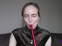 ФЕМДОМ ПО-РУССКИ 3: ПОРНОЗВЕЗДА ОТВЕЧАЕТ НА ВОПРОСЫ ПРО СТРАПОН И ФИСТИНГ - Screenshot 3 of 16 - Teenager