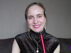 ФЕМДОМ ПО-РУССКИ 3: ПОРНОЗВЕЗДА ОТВЕЧАЕТ НА ВОПРОСЫ ПРО СТРАПОН И ФИСТИНГ - Screenshot 4 of 16 - русский страпон