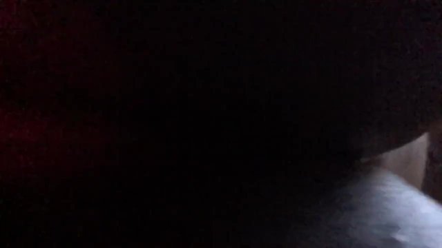 Ebony pussy play
