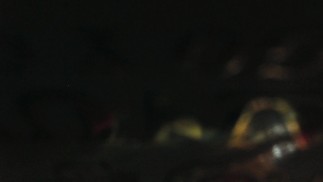 Великанша на каблуках топчет, сжимается и сидит перед вами, заставляя свою киску кончить