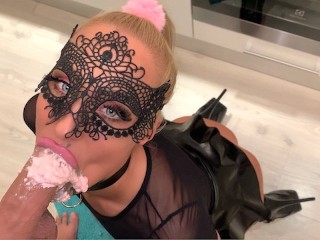 Slim blonde Saliva Bunny enjoys messy food fetish and cock sucking - The Splosh Theraphy Video
