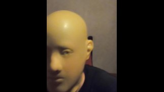 Женская маска с цельными - только с маленькими выпуклостями на носу