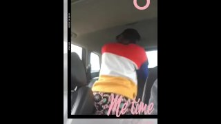 Twerking en un coche