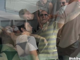 Reality Dudes - Amateur dormroom gay prank