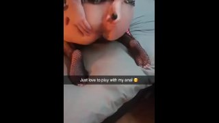 Anal slut fuckes her anal on snapchat