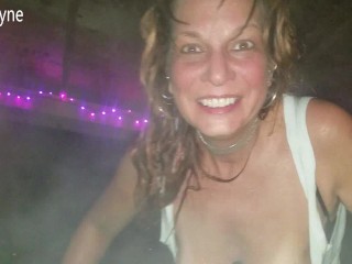 MILF Plays with her Pussy and Squirts in Hot Tub!
