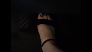 @tici_feet tici feet IG tici_feet педаль накачивает черные ногти на ногах предварительный просмотр