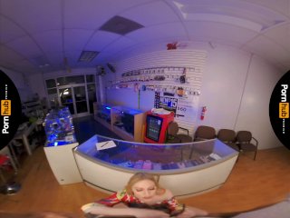 VR 180 - Emma Starletto Fucks Repairman Chad White To Fix Her Computer