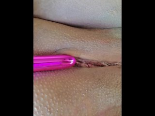 What would u do to this fat wet pussy!!