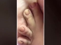 @tici_feet tici feet IG tici_feet taking off the polish (preview)