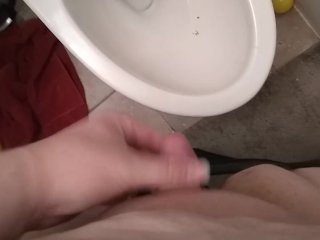 My lil penis taking a pee.