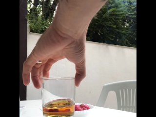 Fellation , whisky et cigare ...la vraie vie