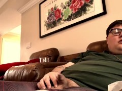 Solo - Screenshot 4 of 16 - Couch