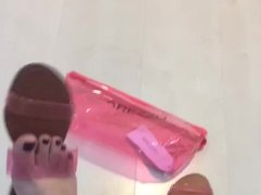 @tici_feet IG tici feet tici_feet dangling my new arezzo flat (preview)