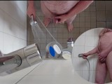 Geiles Pissen in der Dusche