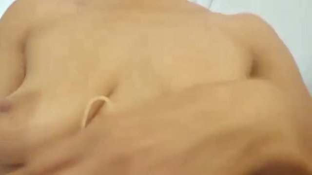 Немного спагетти на моих сиськах