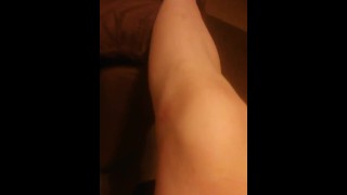 Mostrando la mia gamba rasata
