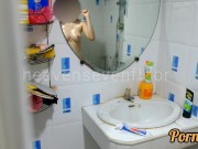 Preview 3 of Thai girl taking a shower แอบถ่ายสาวอาบน้ำโดนจับได้ ก็เลยเย็ดกันเลยสงสัยจะเงี่ยน