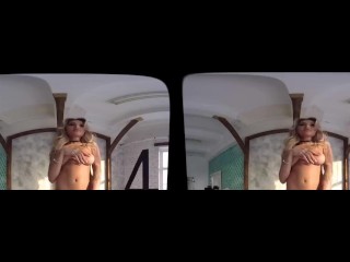 El Strip Tease Más Sexy VR Porno