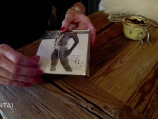 nylon panties, dressed mature woman