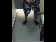 ProbÃ¡ndome traje de baÃ±o en una tienda de ropa