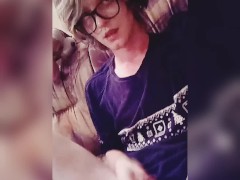 Hattabi4ik Pissing And Fapping (Gold Rain) Homemade Fetish