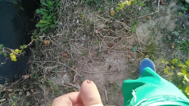 River on the whood mansturbation