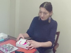 Inhale 15 Gypsy Dolores smoking fetish and unpacking sexy presents