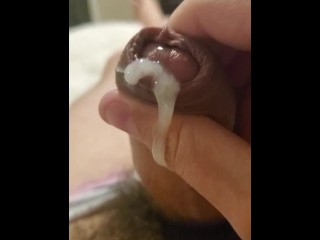 在妻子的内裤里抽搐（男性呻吟）