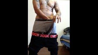 把我的大鸡巴拔出来！我的 Onlyfans 上的完整视频